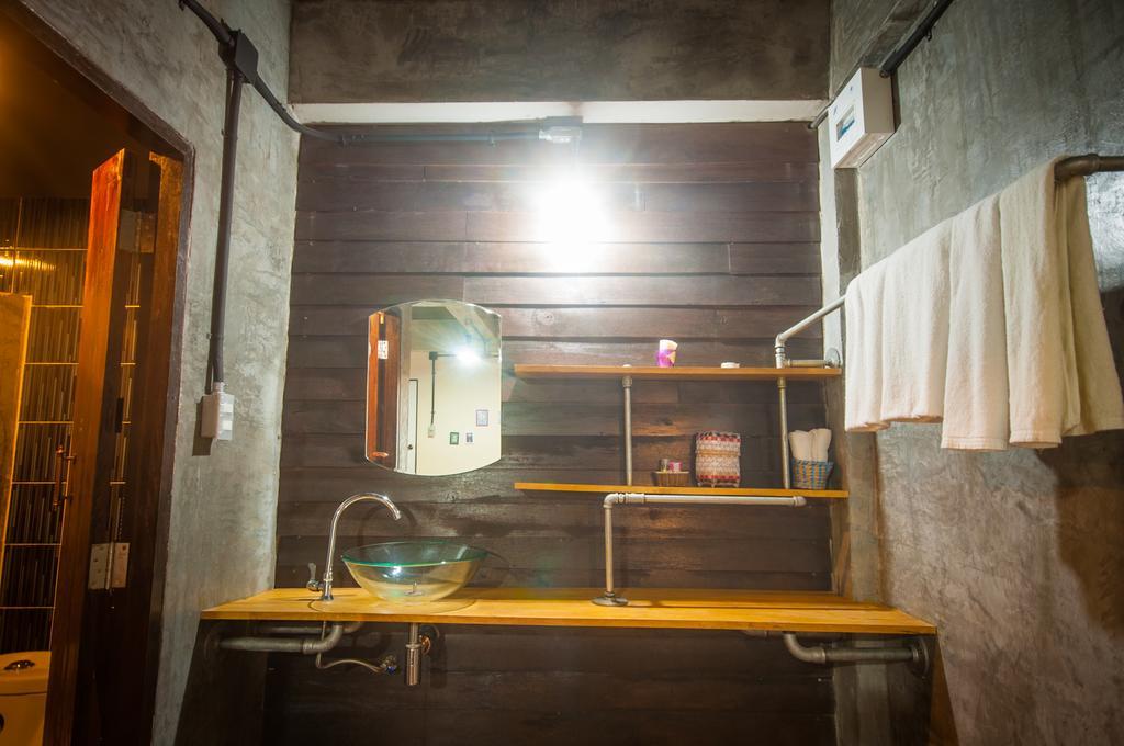 Baantung Homestay Mukdahan Exterior foto